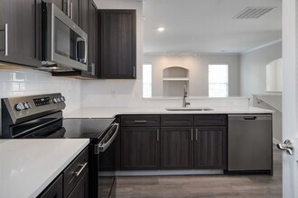 Building Photo - Stone Falls of Ada