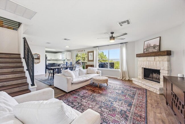 Building Photo - 20604 Branding Iron