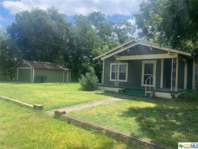 Building Photo - 388 E Austin St