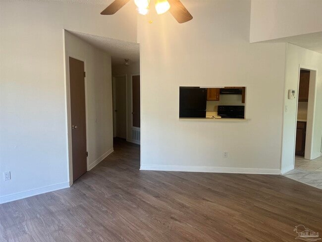 Building Photo - 7225 W Fairfield Dr