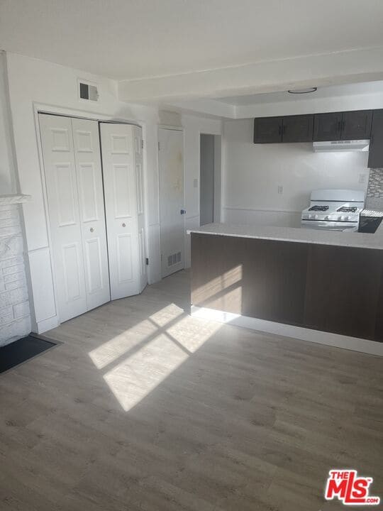 Building Photo - 11895 Manor Dr