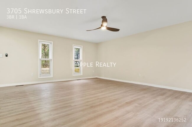 Foto del edificio - 3705 Shrewsbury St