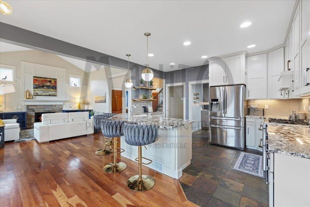 Primary Photo - Immaculate Trickle Creek Home