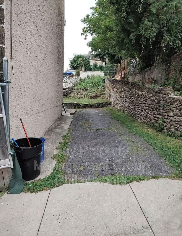 Foto del edificio - 230 Wendover St