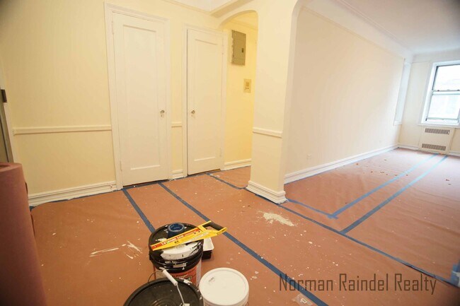 Foto del edificio - 1565 E 14th St
