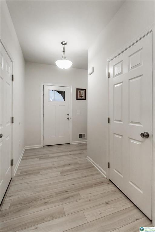 Foto del edificio - 164 Maureen Ln