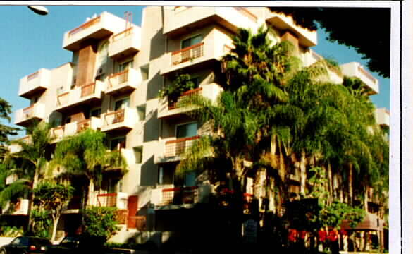Building Photo - Casa El Cerrito