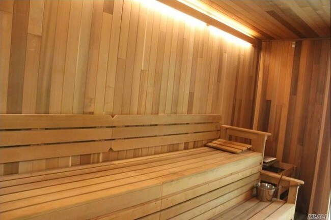 Building Photo - bedroom in Corona NY 11368