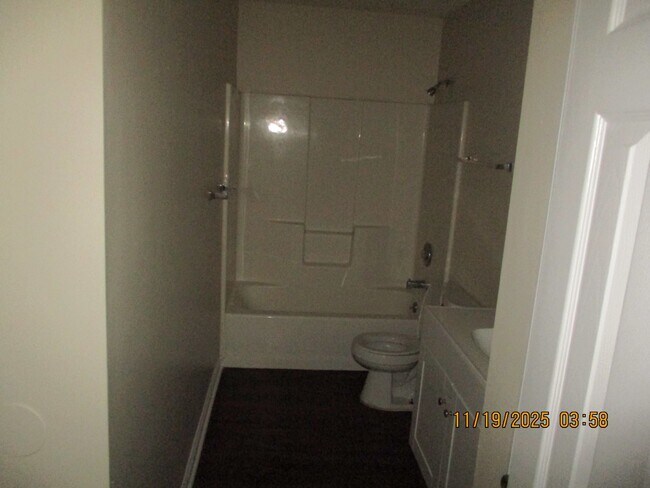 Foto del edificio - 2517 Cardinal St