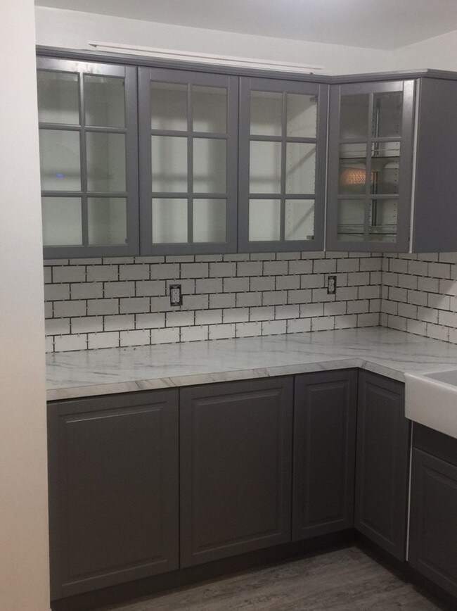 Building Photo - 59 Pries Ave