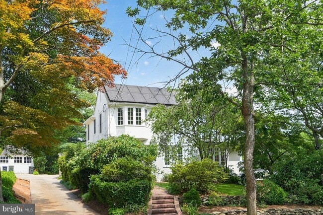 Foto del edificio - 3113 45th St NW