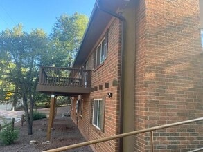 Building Photo - 305 Columbia Rd