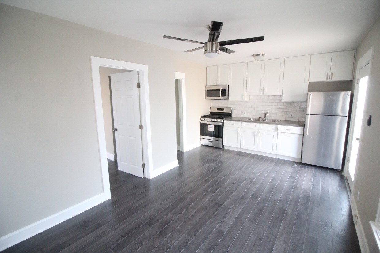 Primary Photo - 2920 Future St
