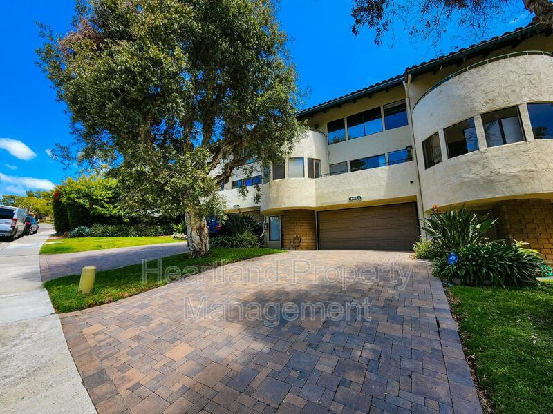 Primary Photo - 7302 Alicante Rd