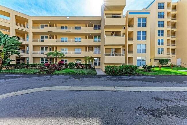 Foto del edificio - 4480 Fairways Blvd