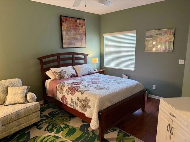 Building Photo - 10035 Perfect Dr