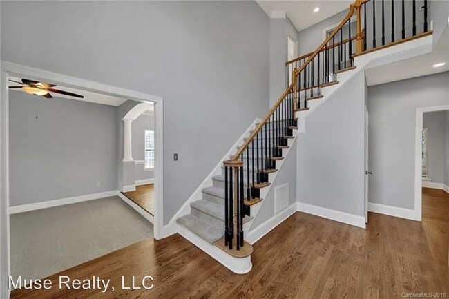 Building Photo - 4 br, 2.5 bath House - 4037 Bamborough Drive
