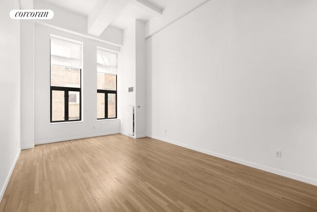 Building Photo - 135-145 W 70th St