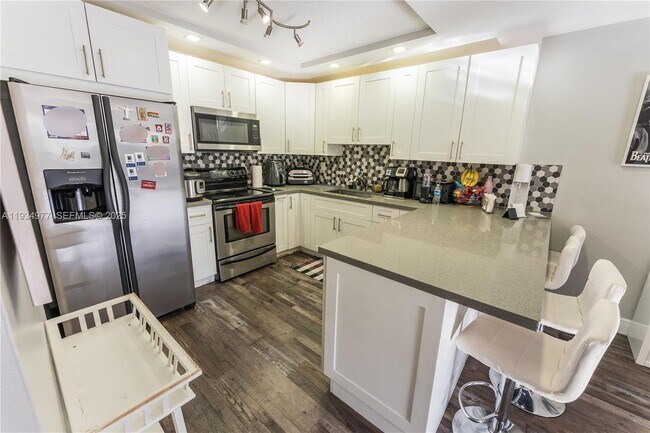 Foto del edificio - 8810 SW 132nd Pl