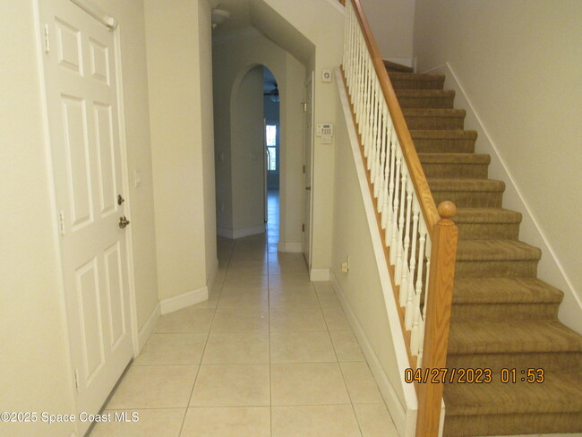 Building Photo - 302 King Neptune Ln