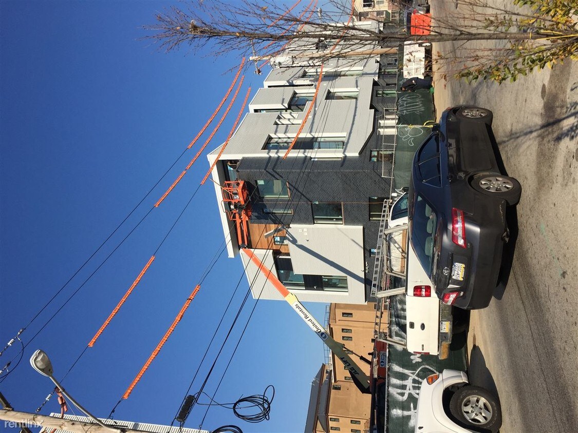 Primary Photo - 706 S 7th St