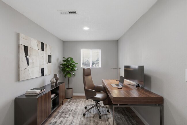 Foto del edificio - 12229 Menaul Blvd NE