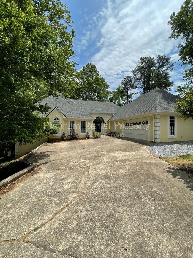 Foto del edificio - 4204 N Mountain Rd NE