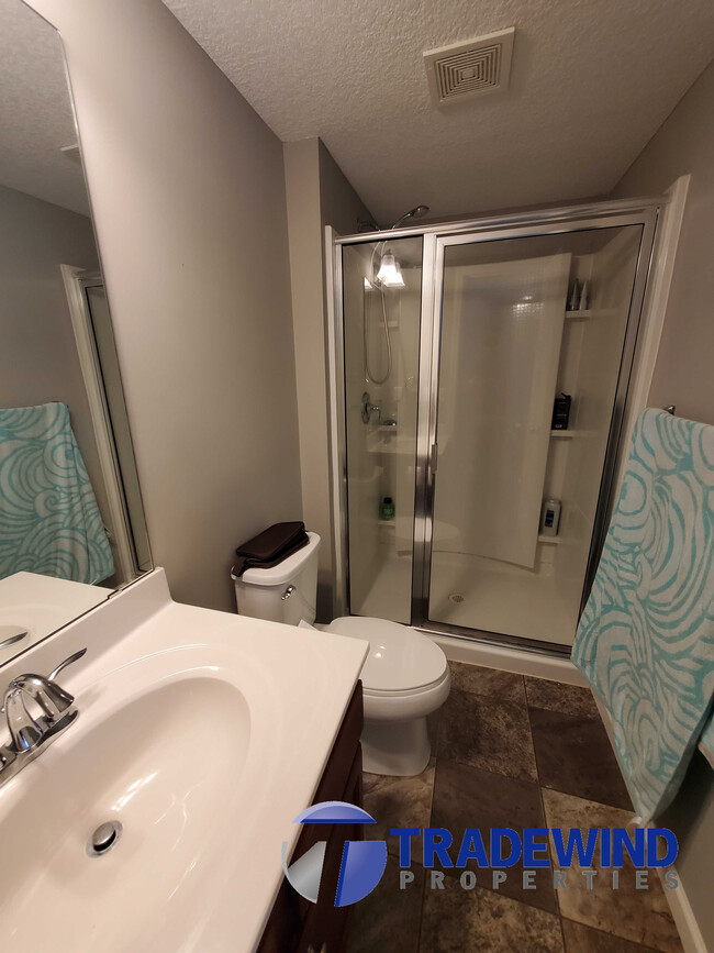 Foto del edificio - 2622 Waterfall Way NW