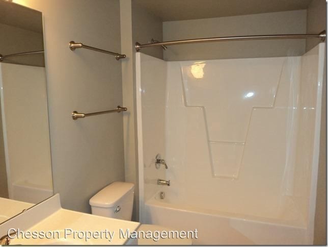 Building Photo - 1 br, 1 bath House - 215-E Nash Street