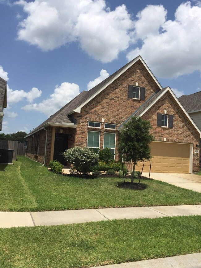 Building Photo - 21523 Rainfall Park Dr