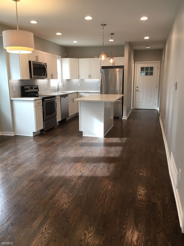 Primary Photo - 2 br, 2 bath Duplex - 2727 S Quincy Ave