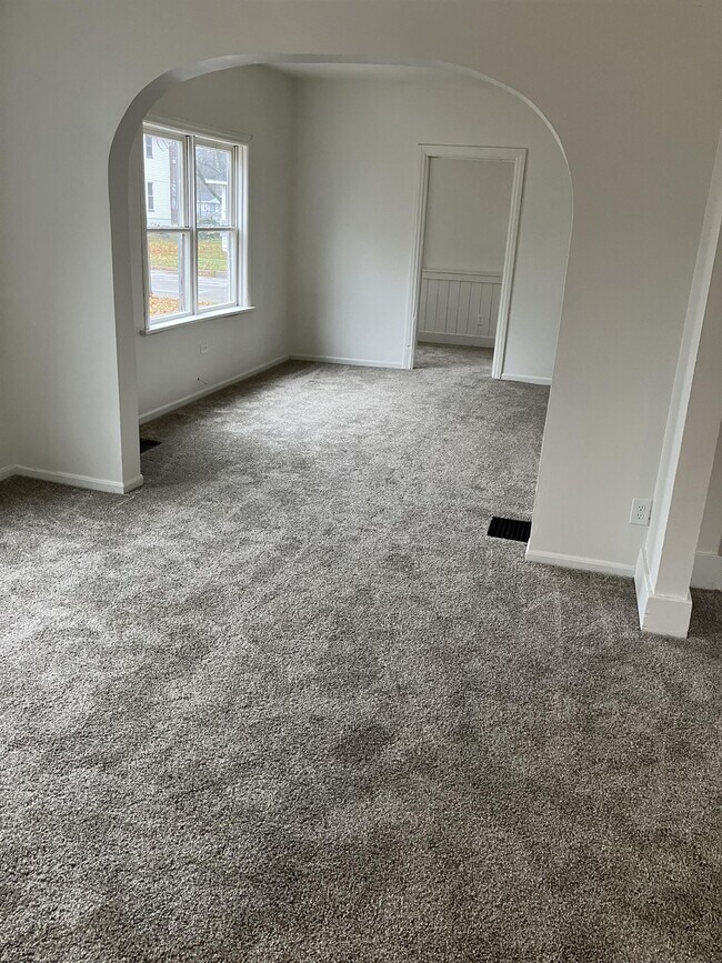 1657 Terrace St, Muskegon, MI 49442 Townhome Rentals in Muskegon MI