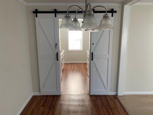 Foto del edificio - Total electric 3 bedroom