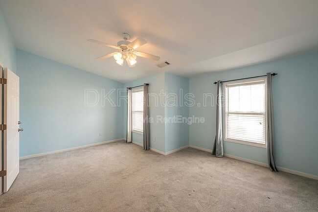 Photo - 1959 Lakeshore Overlook Cir NW Apartment