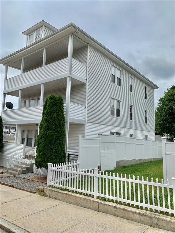 18 Winthrop St Unit 2, Woonsocket, RI 02895 Apartment for Rent in