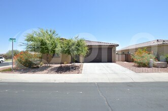 Building Photo - 367 E Kona Dr