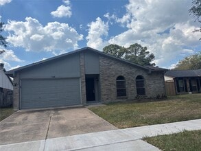 Building Photo - 22739 Millgate Dr