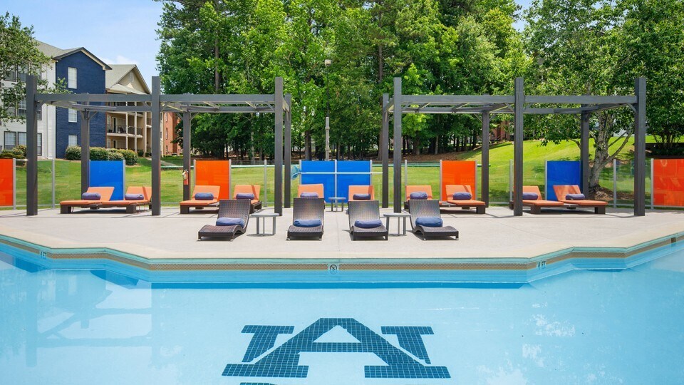 The Hub at Auburn Apartment Homes Apartments at 626 Shug Jordan Pky