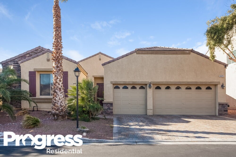 Foto principal - 8325 Preppy Fox Ave
