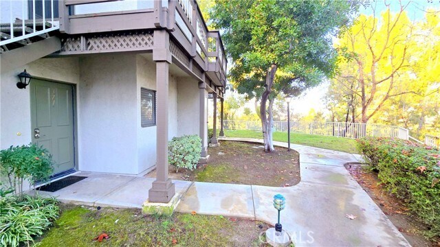 Building Photo - 22745 Lakeway Dr