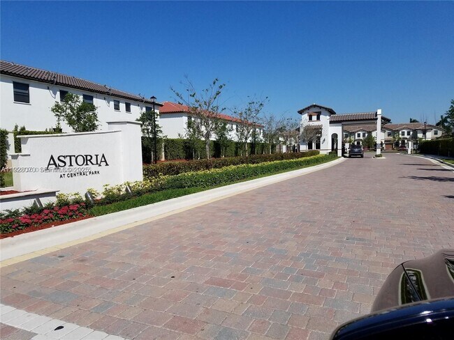 Foto del edificio - 8883 NW 102nd Pl