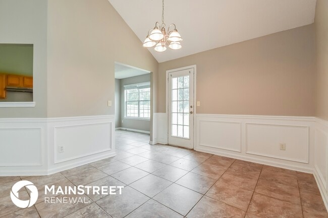 Building Photo - 1692 Deer Crossing Cir