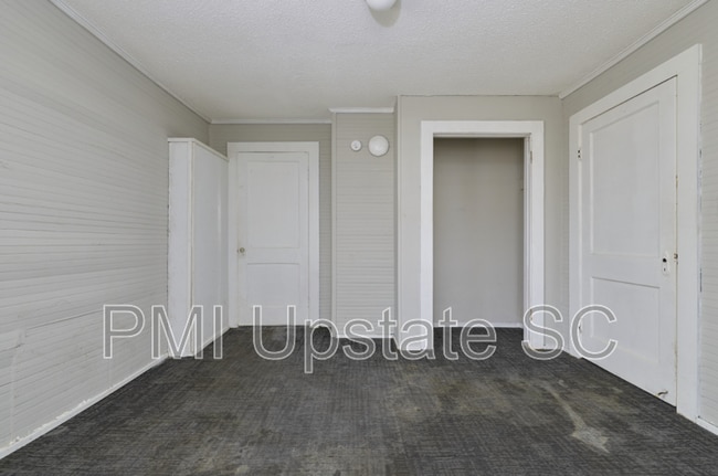 Building Photo - 1808 Green St