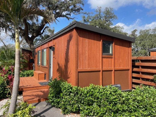 Foto del edificio - 11008 US-301