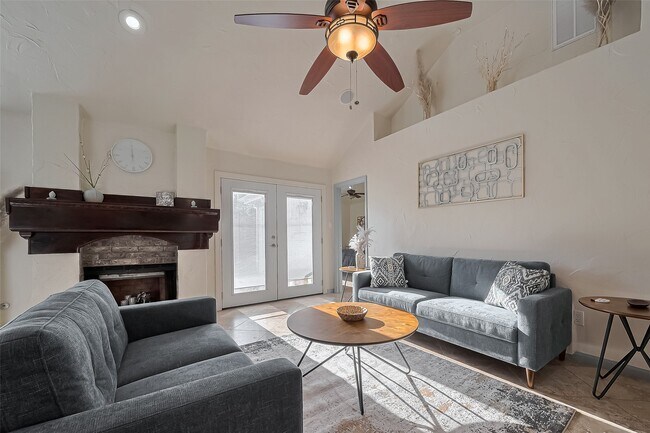 Building Photo - 30411 Arborg Dr