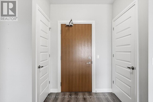 Building Photo - 128 Grovewood Common