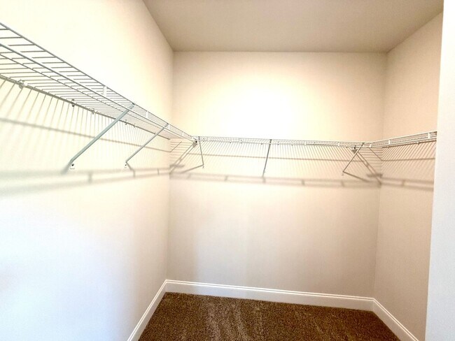 Foto del edificio - 1278 Ainsworth Alley