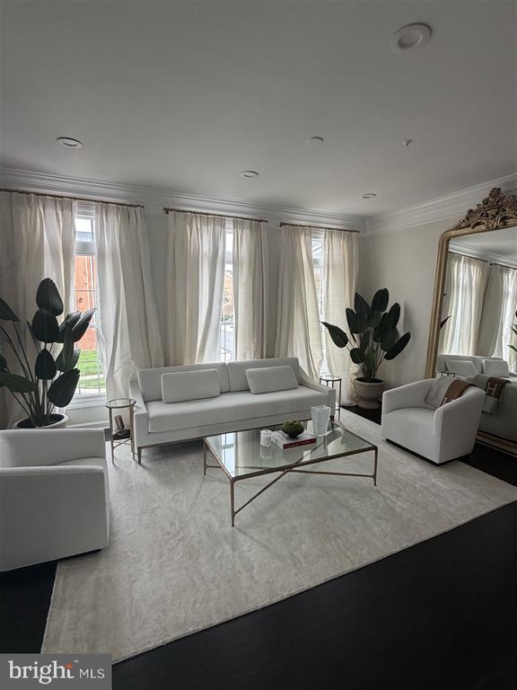 Foto del edificio - 13535 Flowerfield Dr