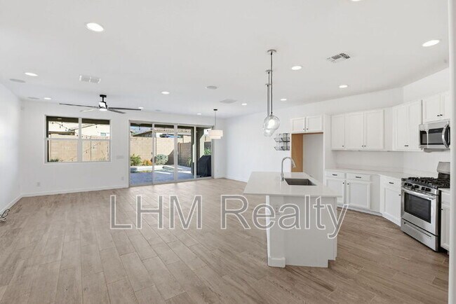 Foto del edificio - 12364 E Ballentine Rd