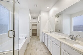 Building Photo - 6848 Stagehand Ave